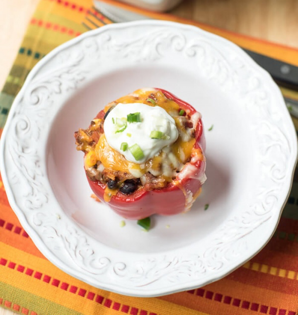Countdown to Cinco de Mayo 2017: Day 5 – Mexican Stuffed Peppers
